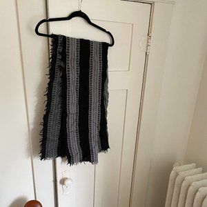 Aritzia Blanket Scarf